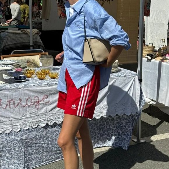 Adidas Red 3-Stripe Track Shorts Size L Sporty Vintage Streetwear - Picture 1 of 4